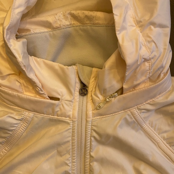 Lululemon Kanto Catch Me Vest - Picture 11 of 15